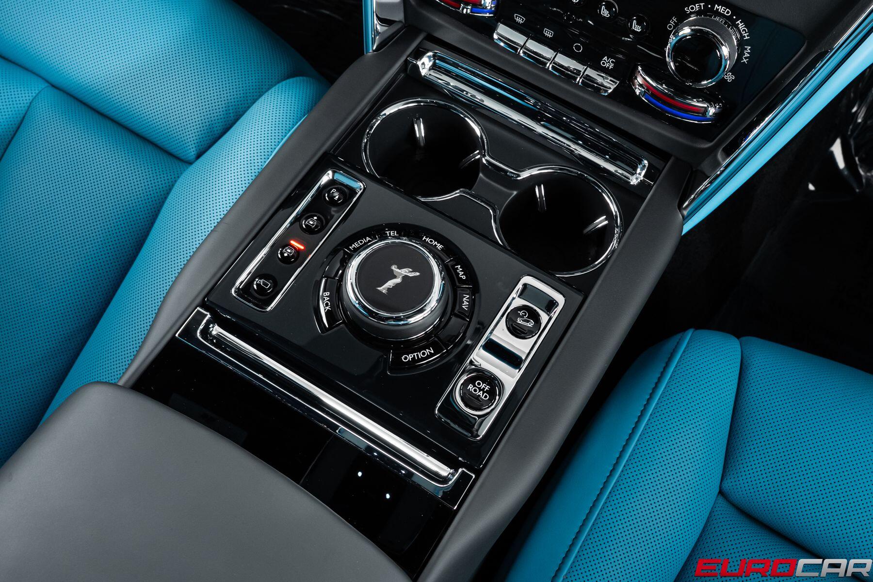 2026 Rolls-Royce Cullinan *ONLY 587 MILES * EXTERIOR MANSORY BUILD*Image 45