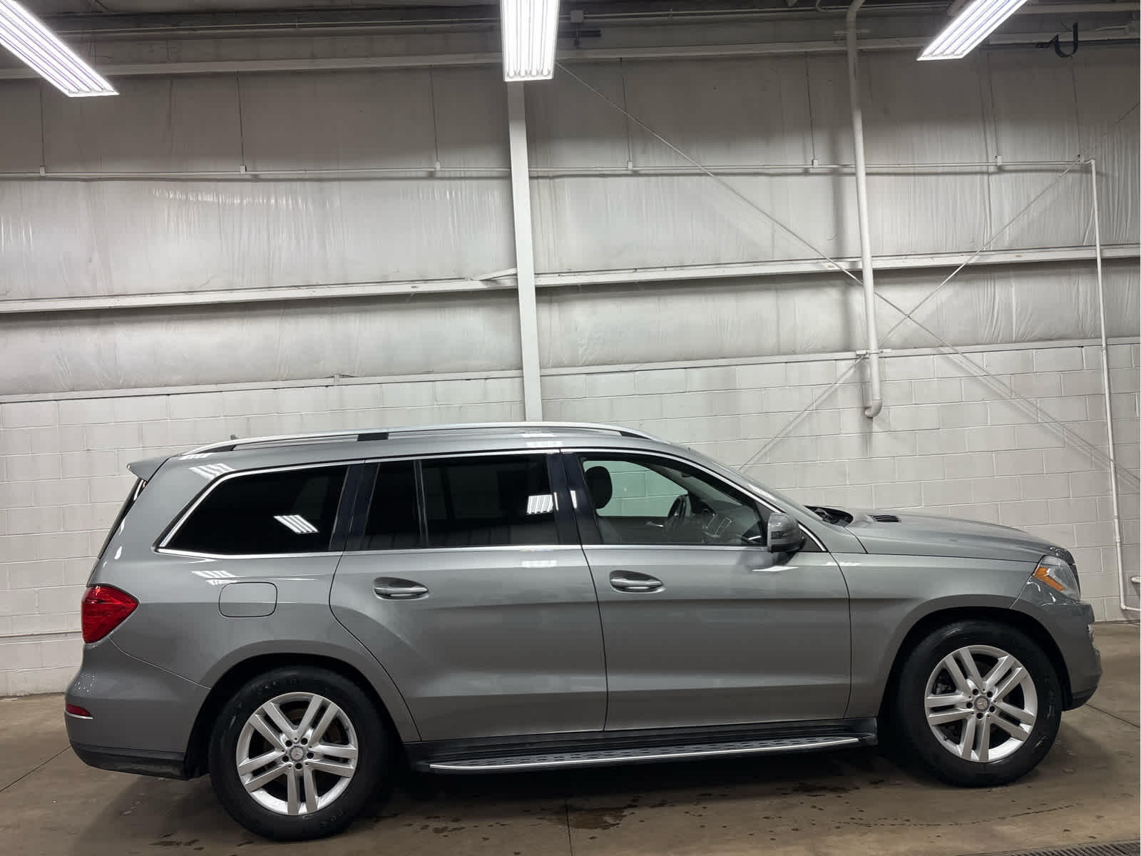 Used 2014 Mercedes-Benz GL-Class GL450 with VIN 4JGDF7CE5EA406904 for sale in Wilmington, OH