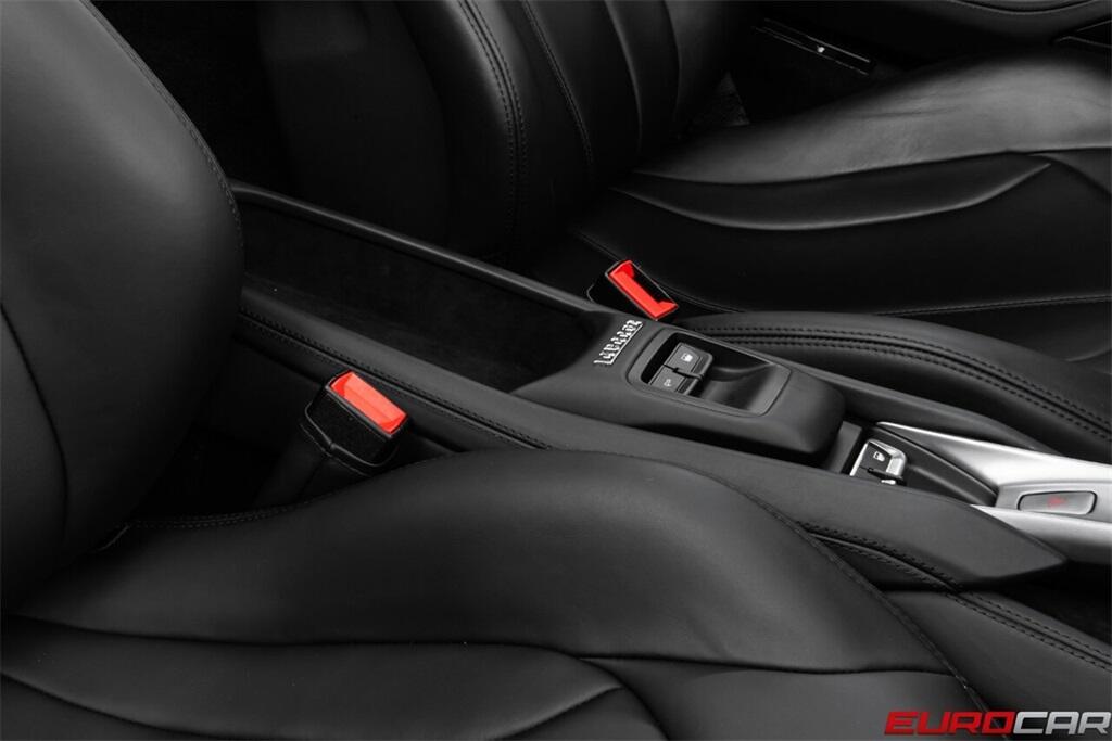 Used 2022 Ferrari F8 Spider *HISTORICAL FACTORY PAINT * FRONT PPF*Image 41