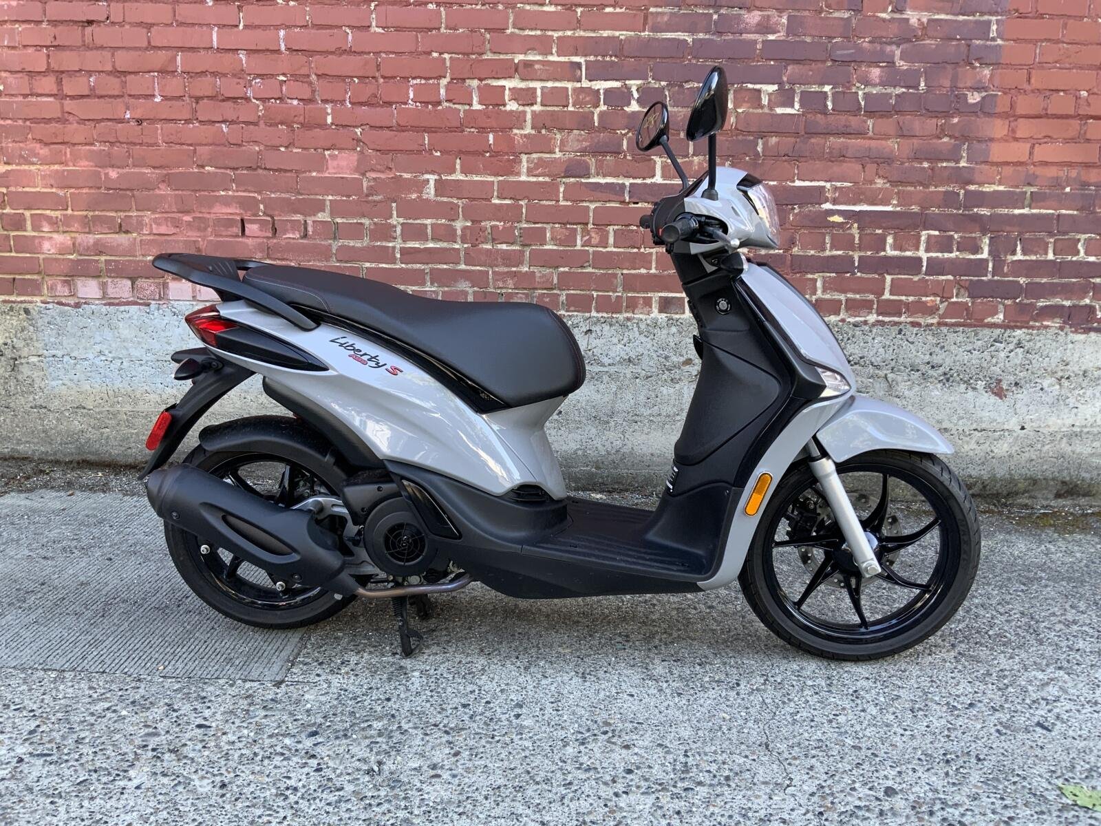 2024 PIAGGIO LIBERTY 150 SPORT ABS