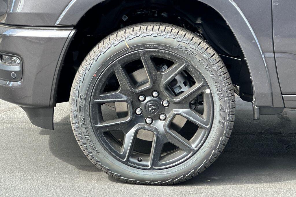 2026 RAM 1500 Laramie - Photo 24
