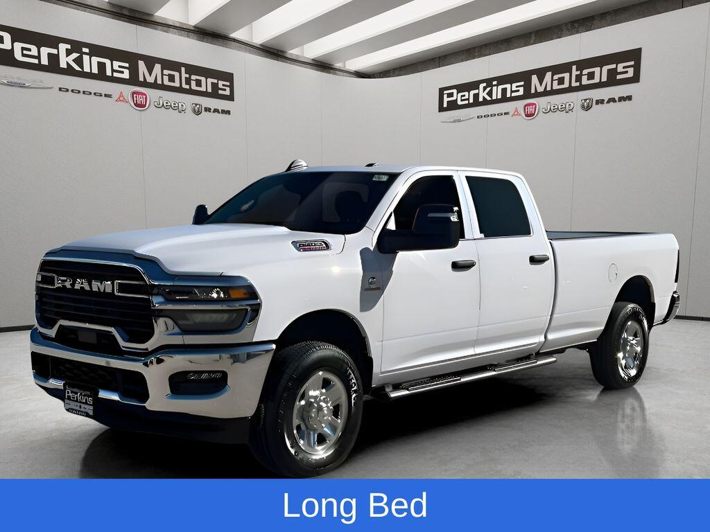 2026 RAM 2500 2500 Tradesman Crew Cab 4x4 8' Box