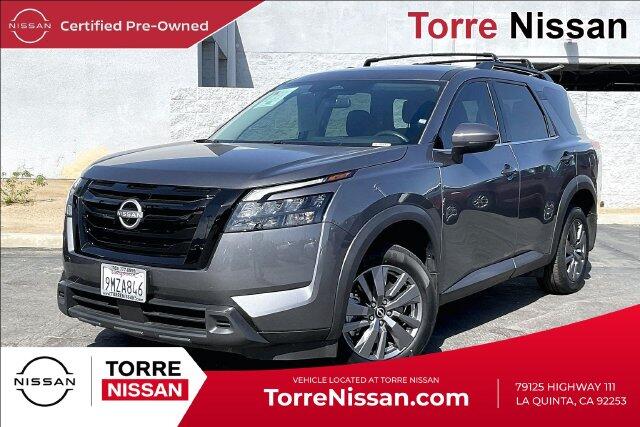 2024 Nissan Pathfinder SV