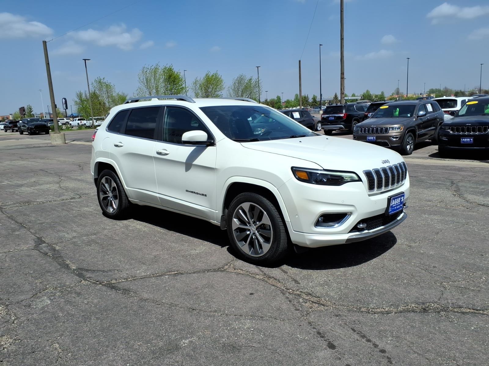 Used 2019 Jeep Cherokee Overland with VIN 1C4PJMJX0KD161491 for sale in Mankato, Minnesota