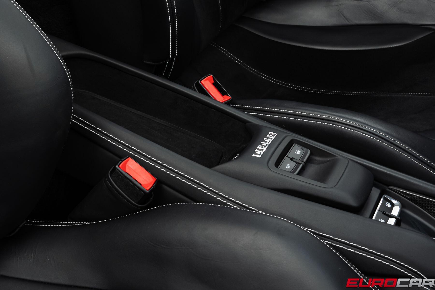 2022 Ferrari F8 Spider *CARBON STEERING WHEEL * FRONT LIFT*Image 37