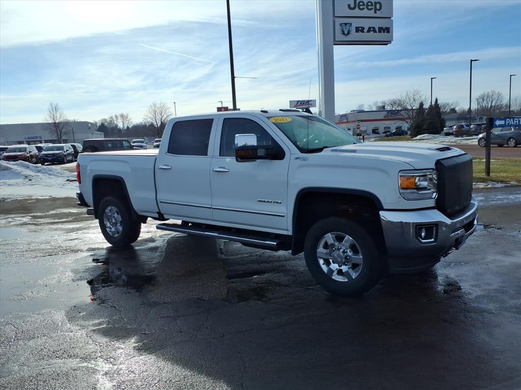 Used 2017 GMC Sierra 3500HD SLT with VIN 1GT42XEY2HF170548 for sale in Mankato, Minnesota