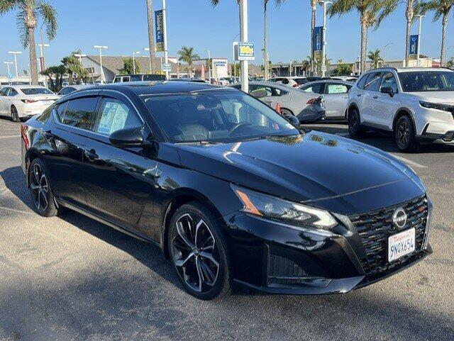 2023 Nissan Altima SR - Photo 7