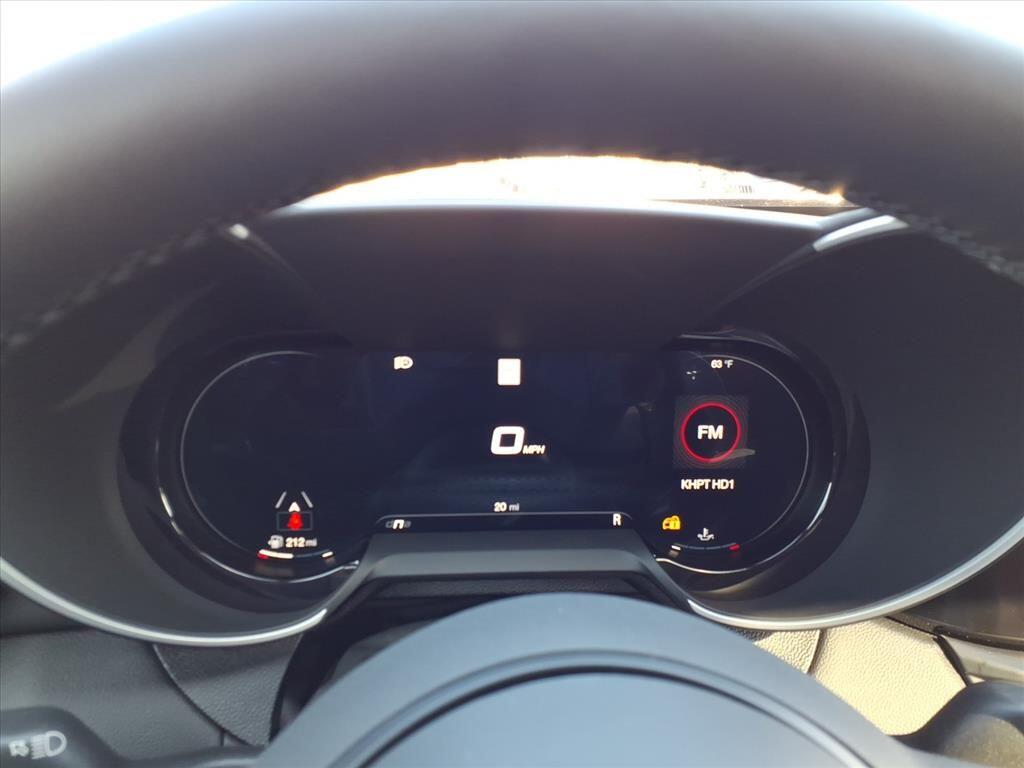 2026 Alfa Romeo Giulia Base - Photo 24