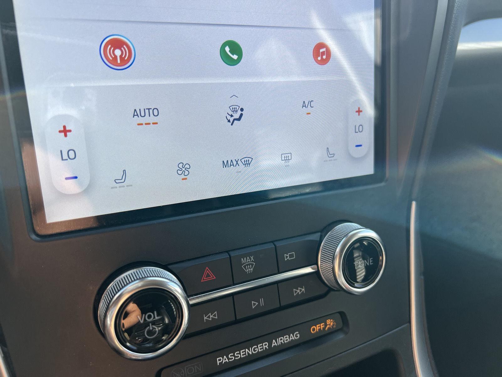 2023 Ford Edge SEL - Photo 26