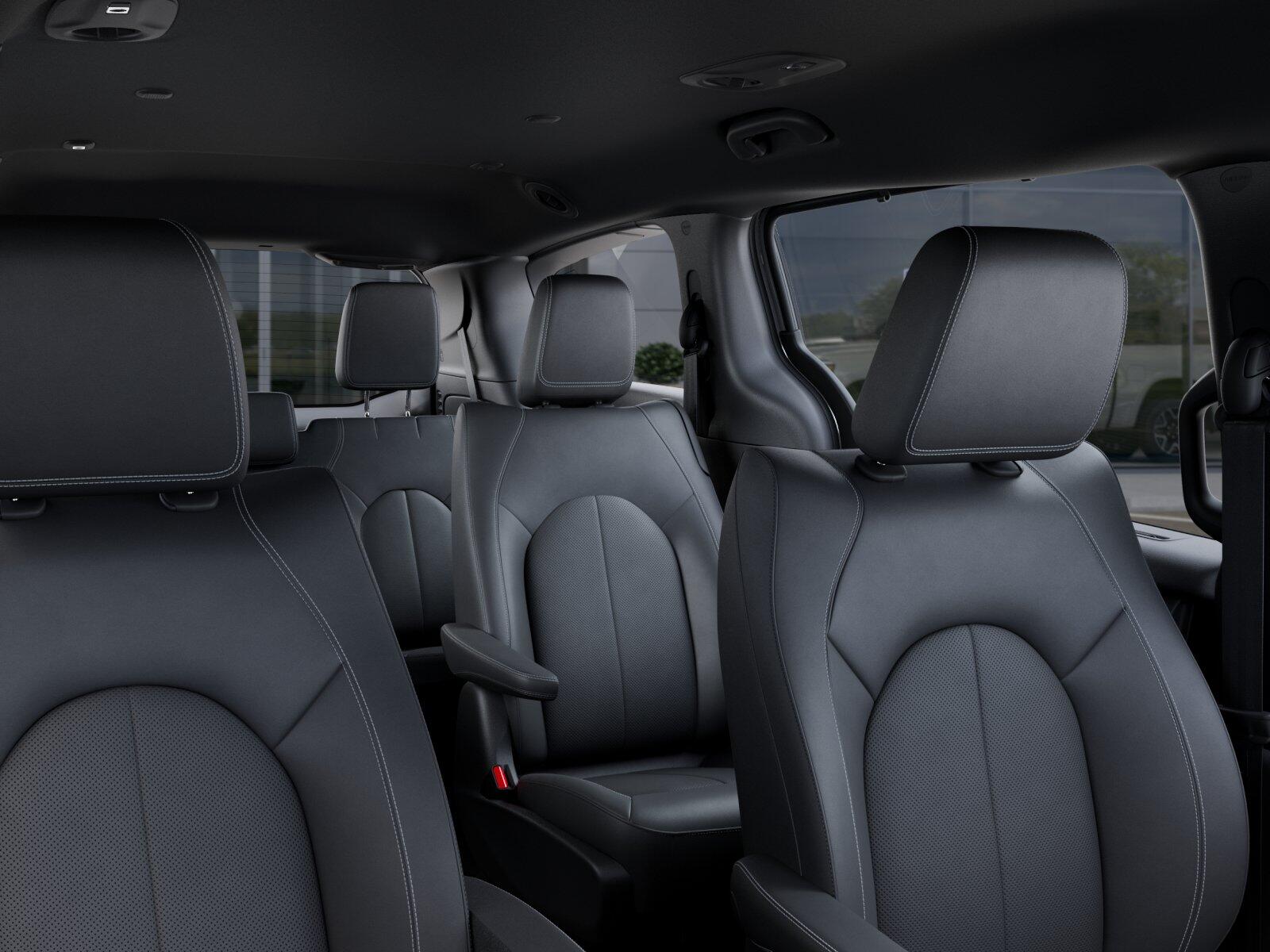 2025 Chrysler Pacifica Select - Photo 52