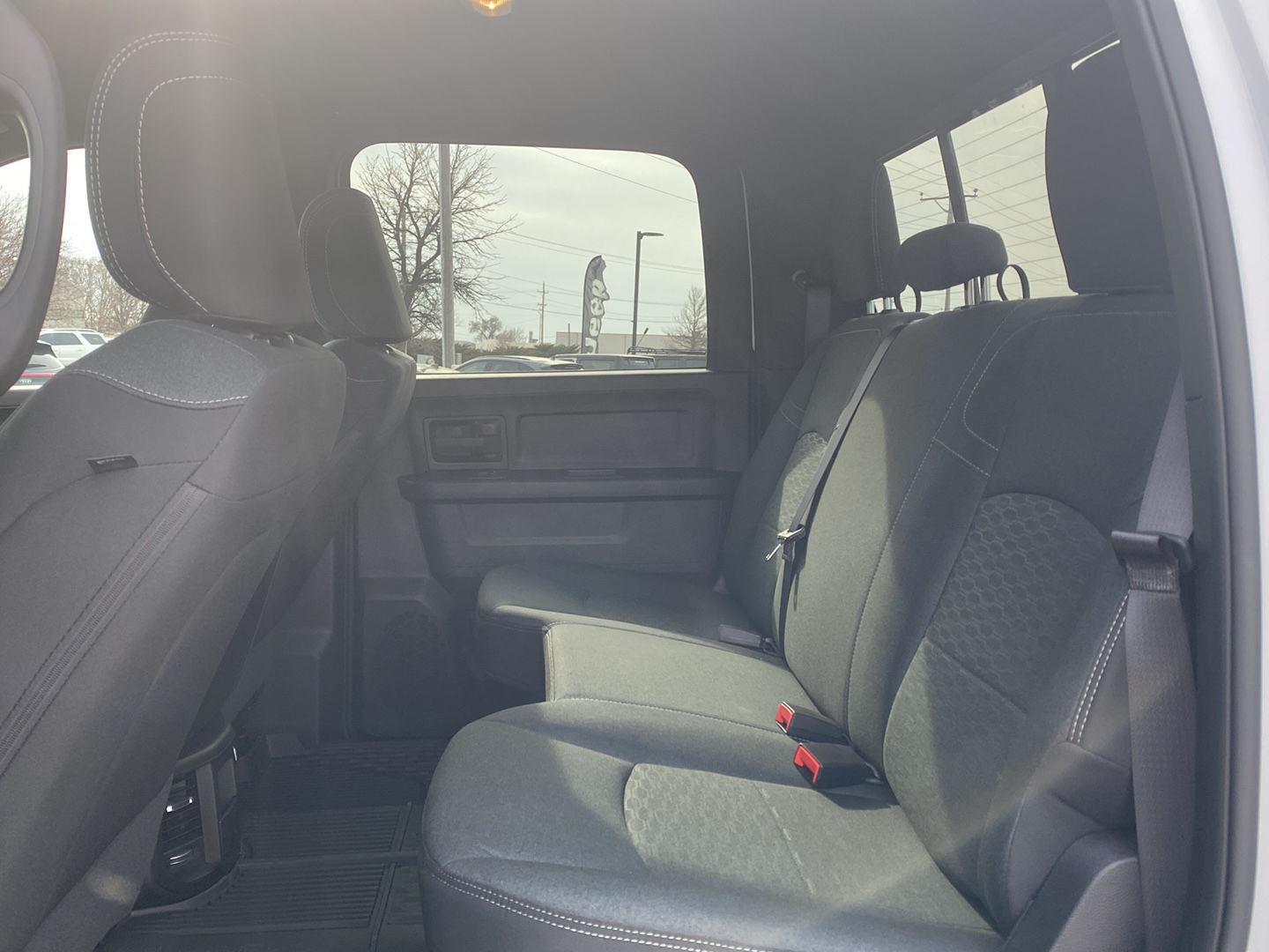 2026 RAM 3500 Tradesman - Photo 14