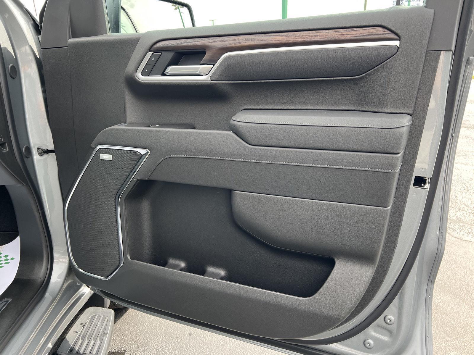 2026 GMC Sierra 1500 SLT - Photo 20