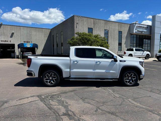 Used 2024 GMC Sierra 1500 SLT with VIN 3GTUUDE82RG282484 for sale in Luverne, Minnesota