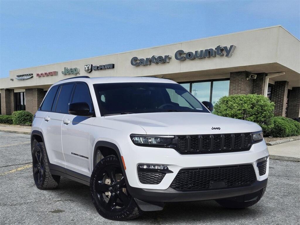 2023 Jeep Grand Cherokee Limited's photo