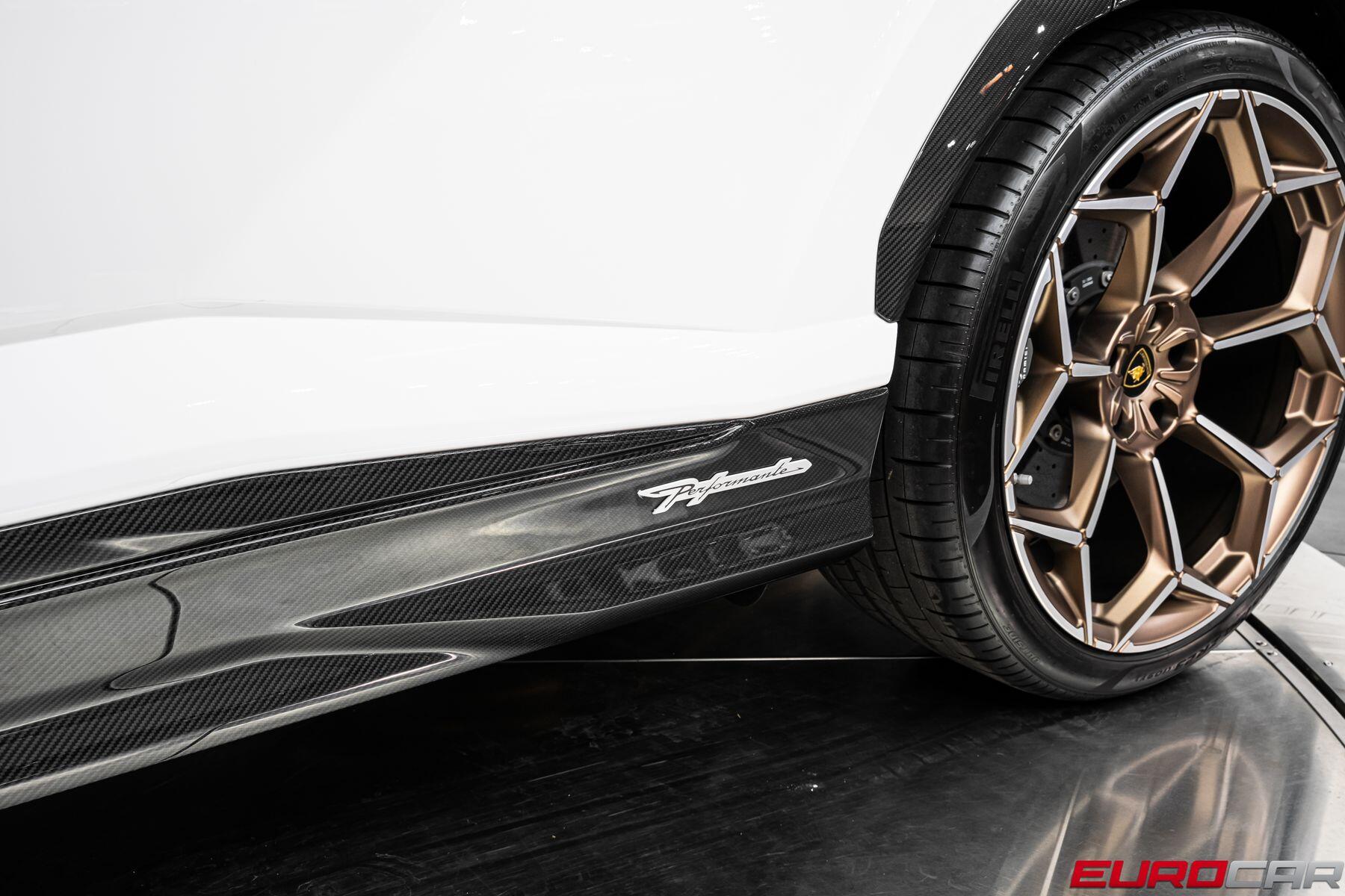2024 Lamborghini Urus Performante *HUGE CARBON FIBER OPTIONS*Image 20