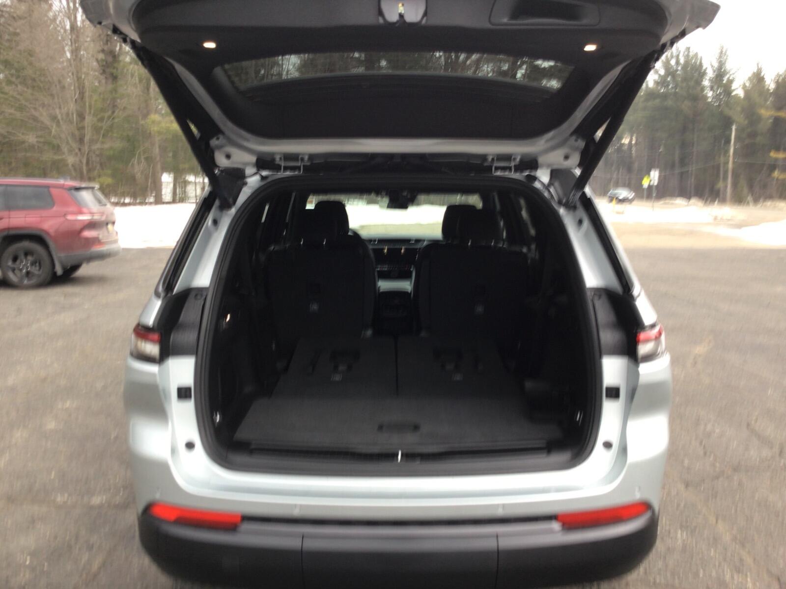 2026 Jeep Grand Cherokee L Limited - Photo 12