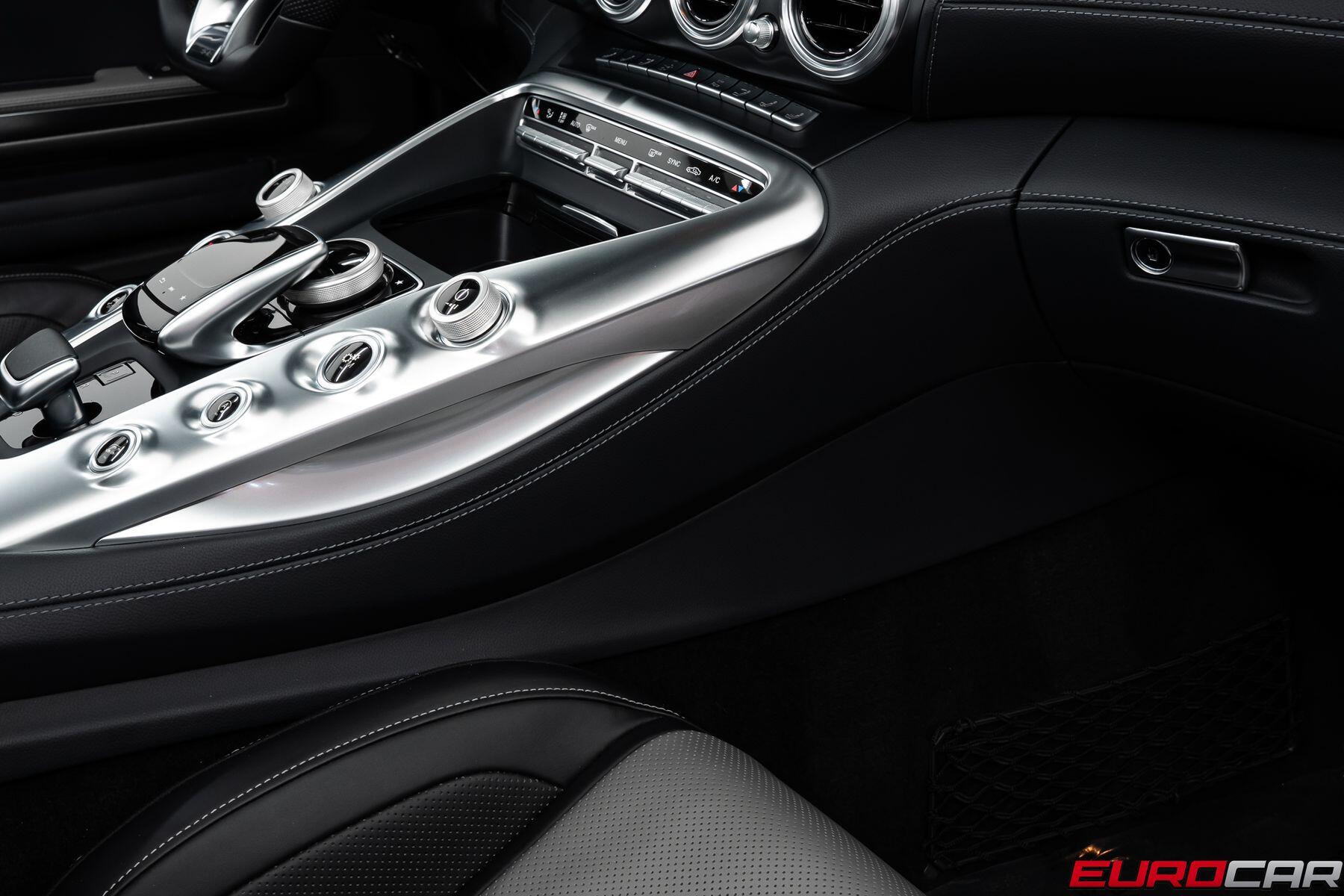 2019 Mercedes-Benz AMG GT *FULL ELECTRIC SEATS * IMMACULATE CONDITION*Image 34