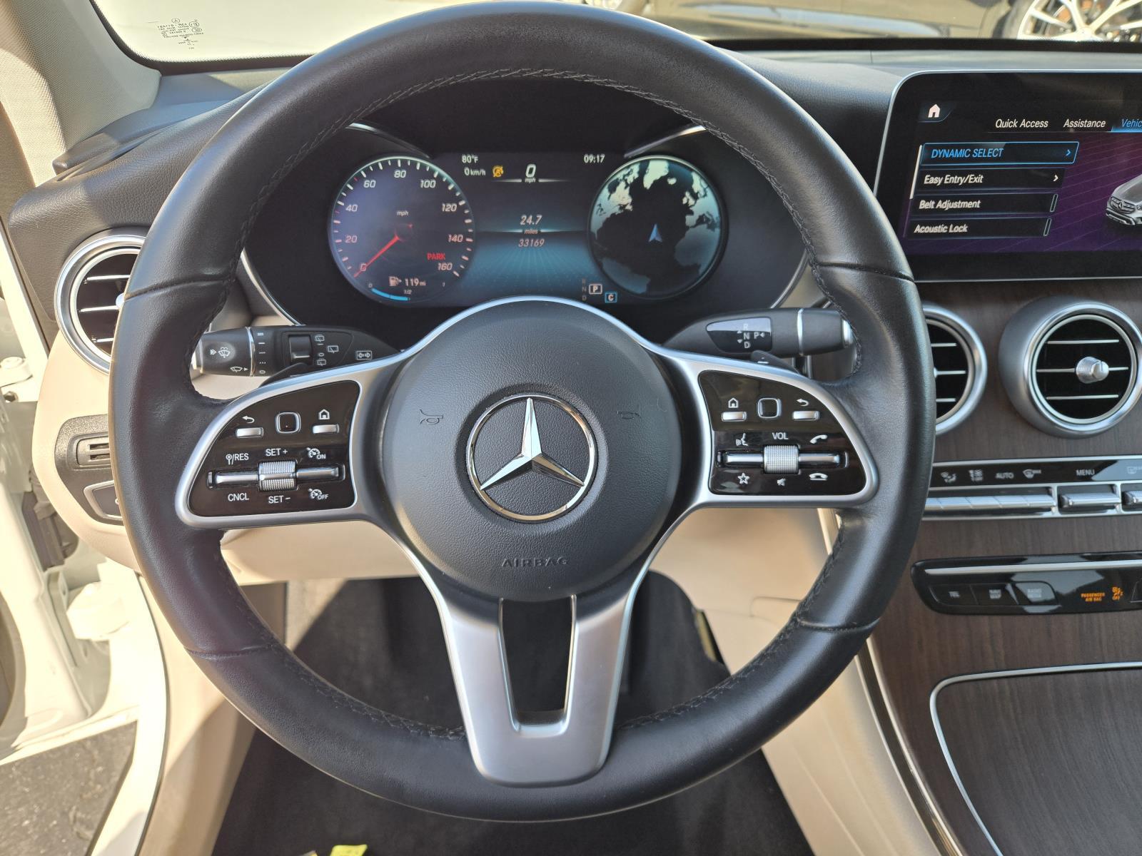 2022 Mercedes-Benz GLC GLC300 - Photo 15