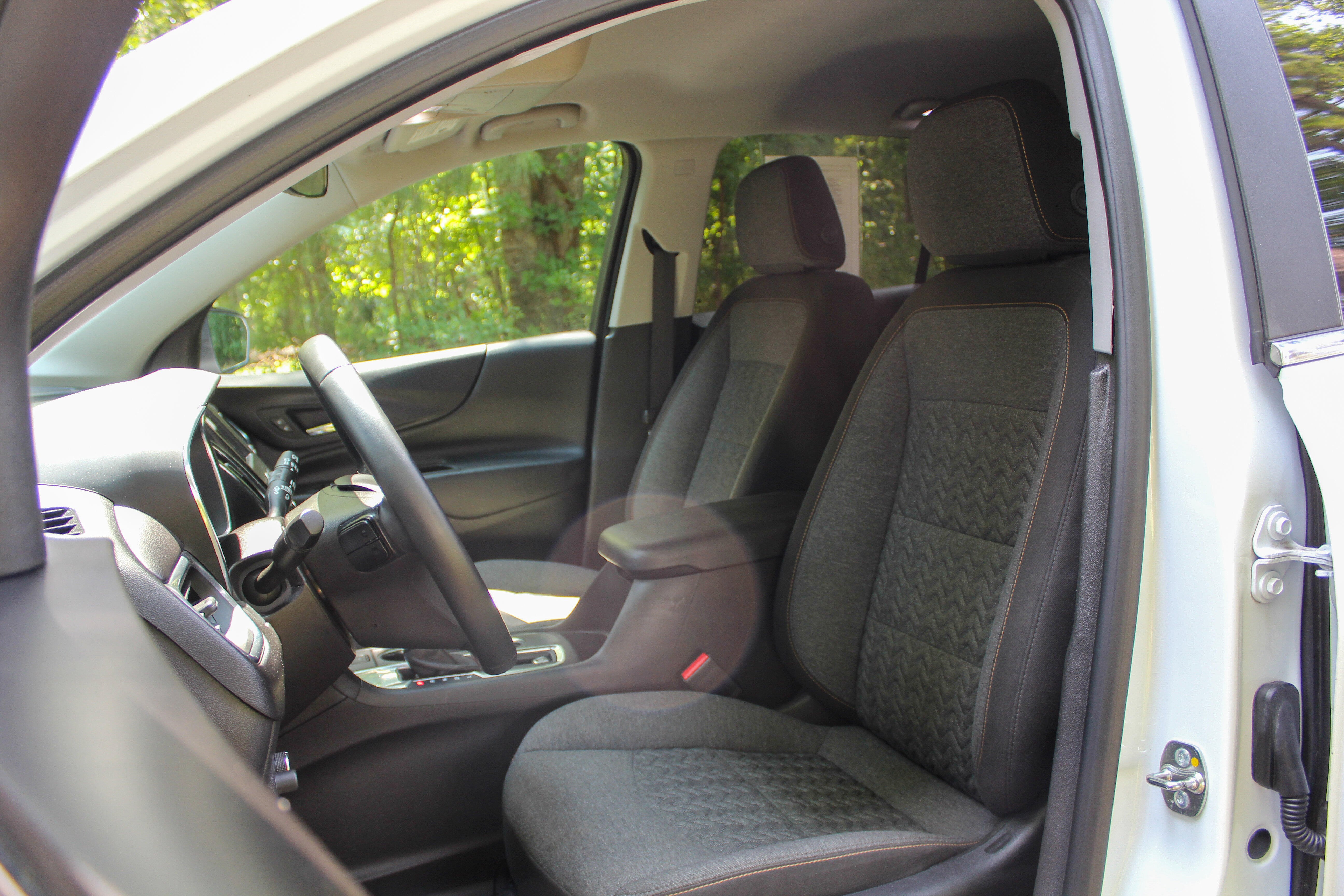 2024 Chevrolet Equinox LT - Photo 12