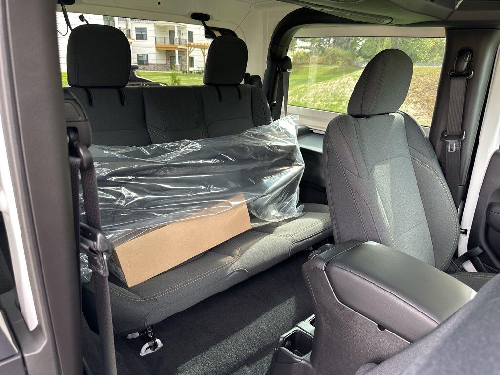 2026 Jeep Wrangler 2-Door Willys - Photo 30