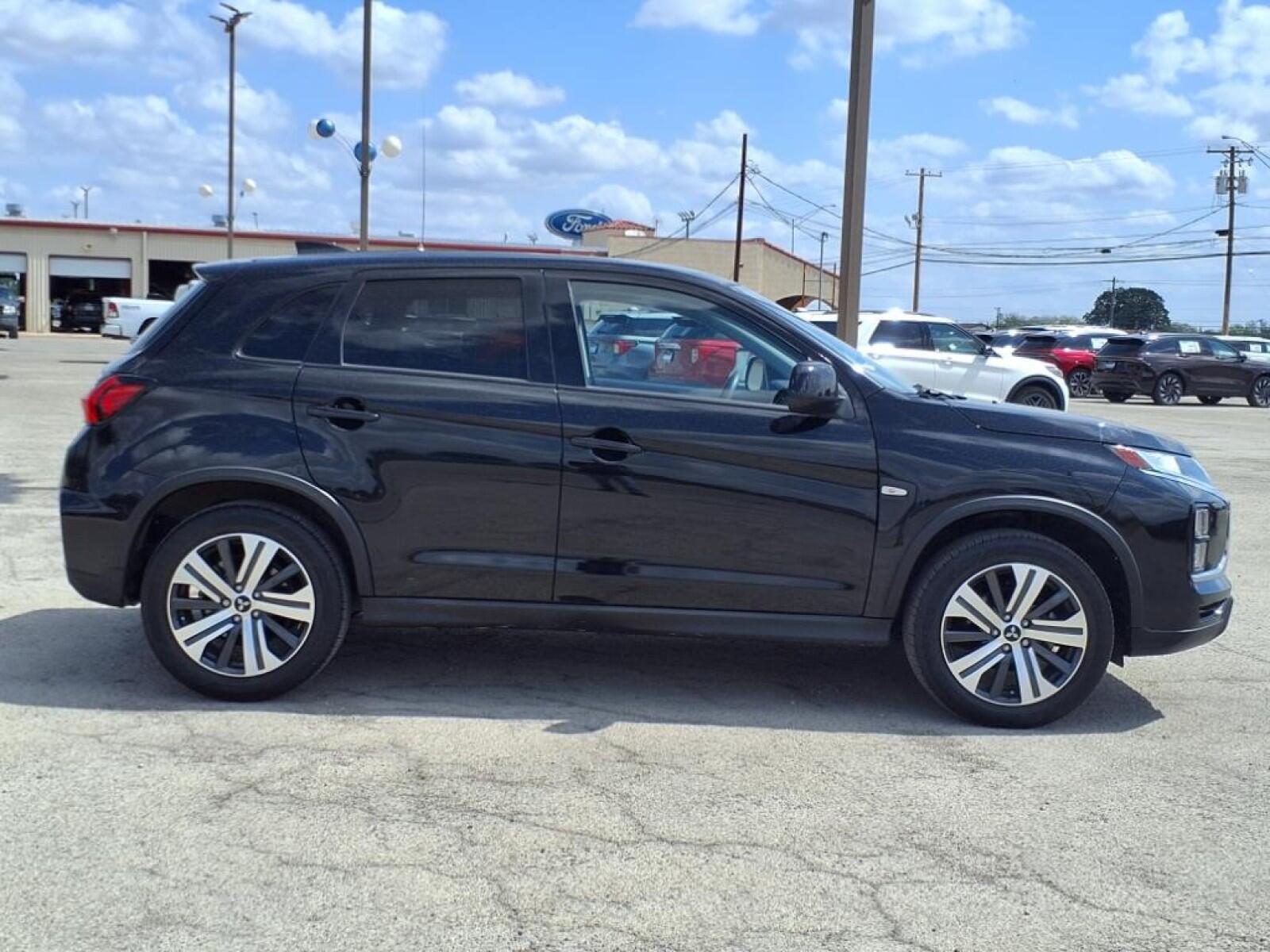Used 2022 Mitsubishi Outlander Sport ES with VIN JA4APUAU4NU019718 for sale in Uvalde, TX