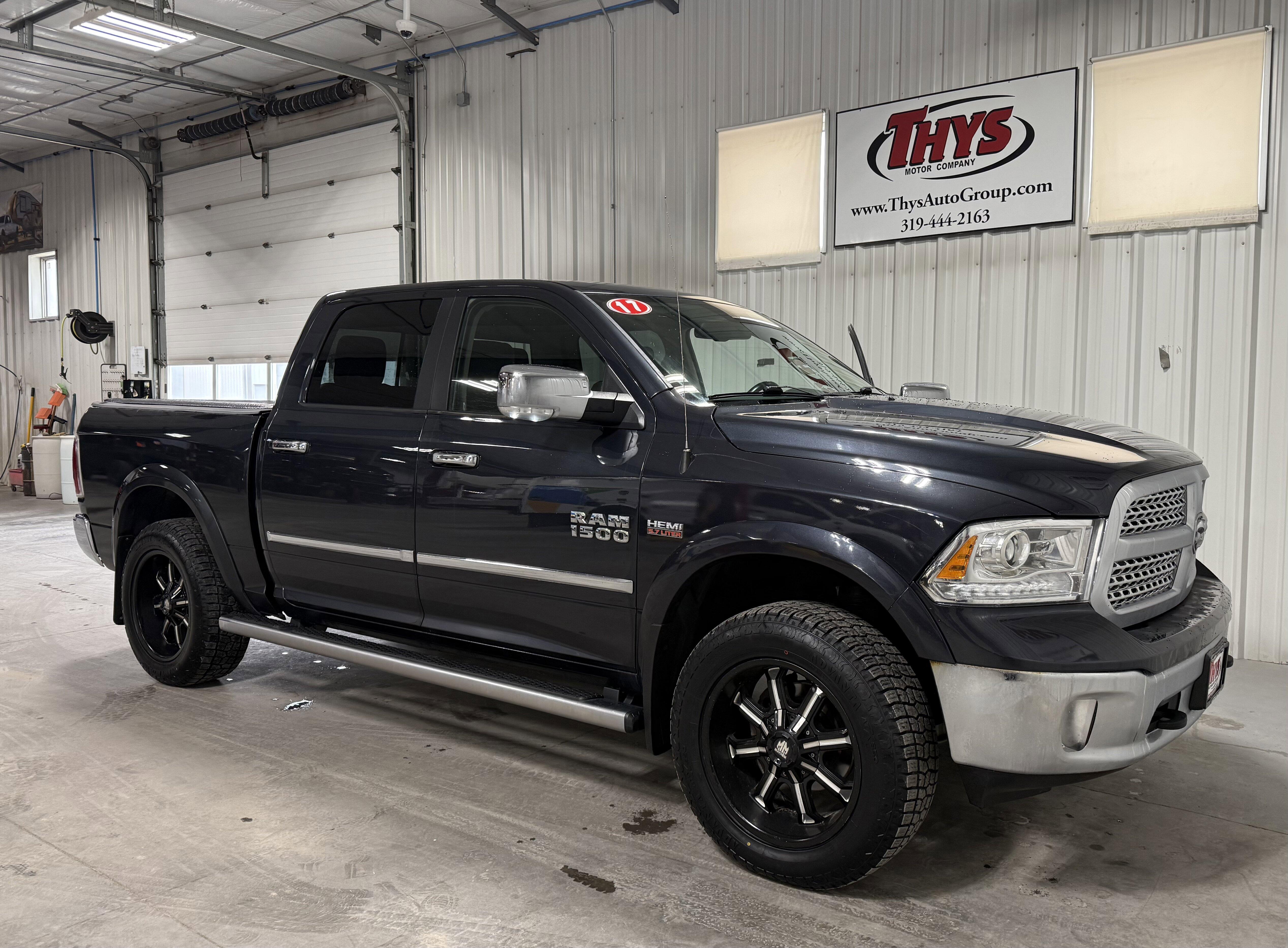 2017 RAM Ram 1500 Pickup Laramie