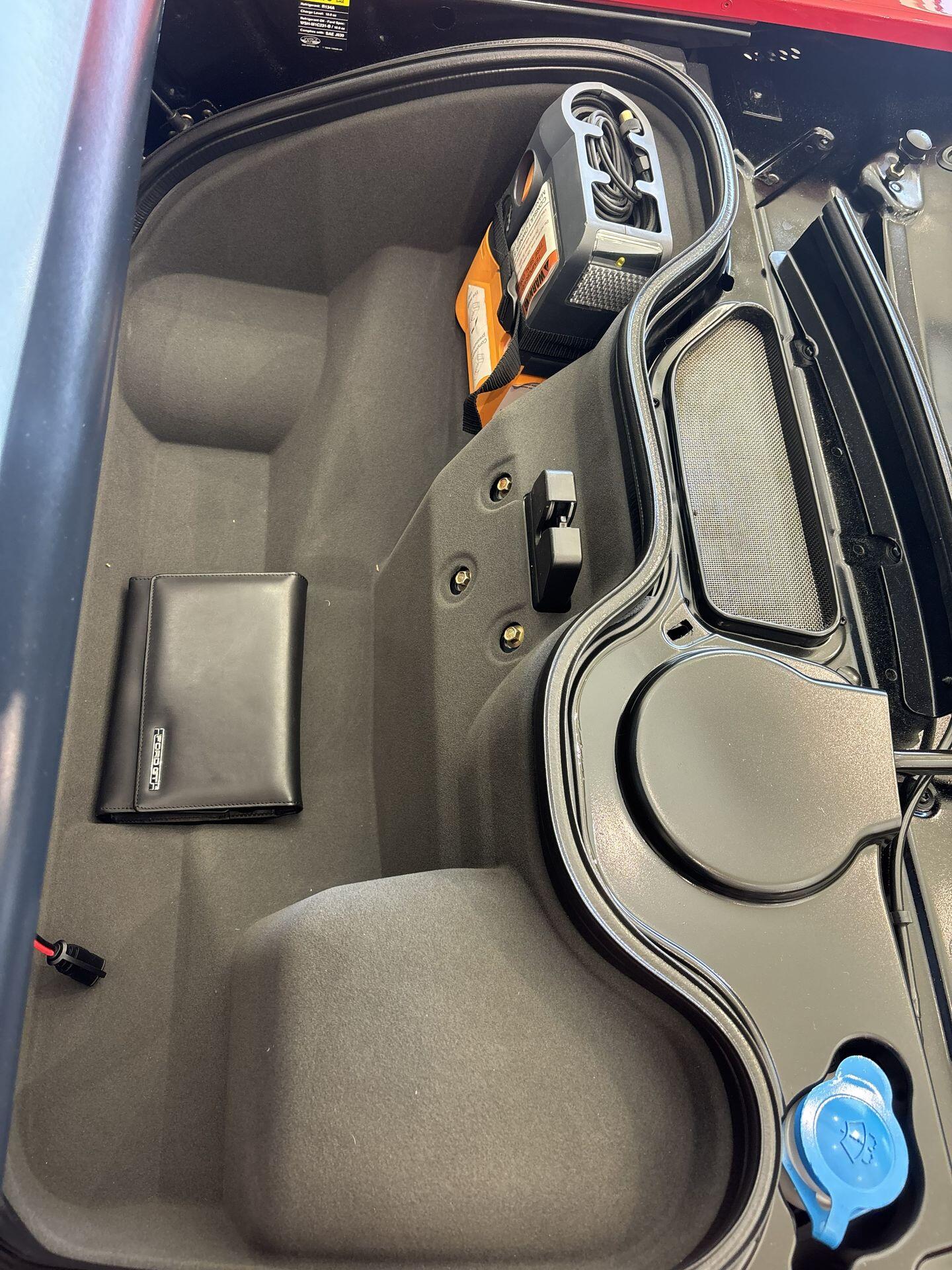 2005 Ford GT Base - Photo 71