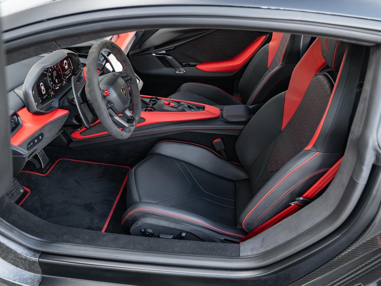 Used 2024 Lamborghini Revuelto Coupe