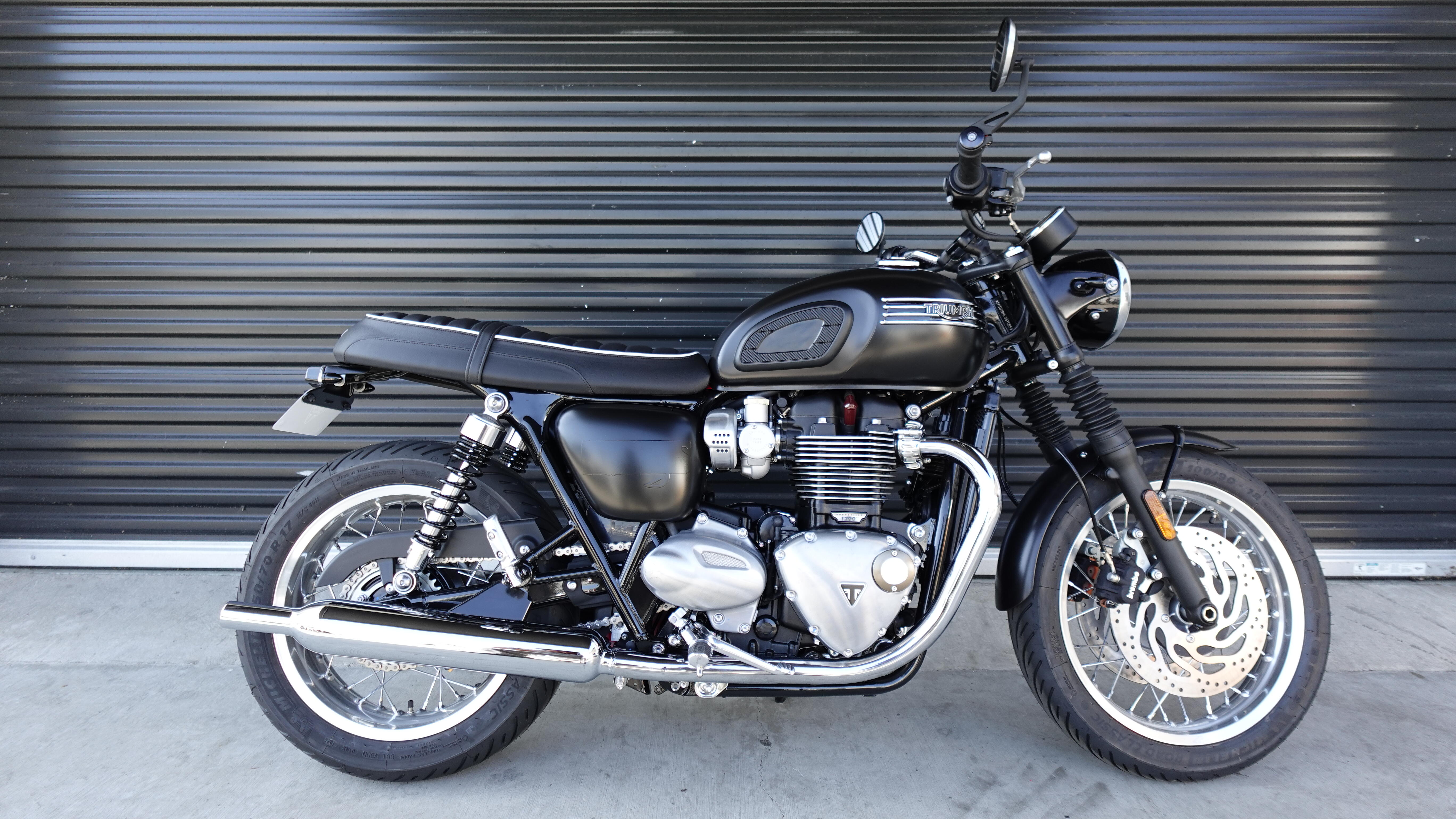 2025 Triumph Bonneville T120