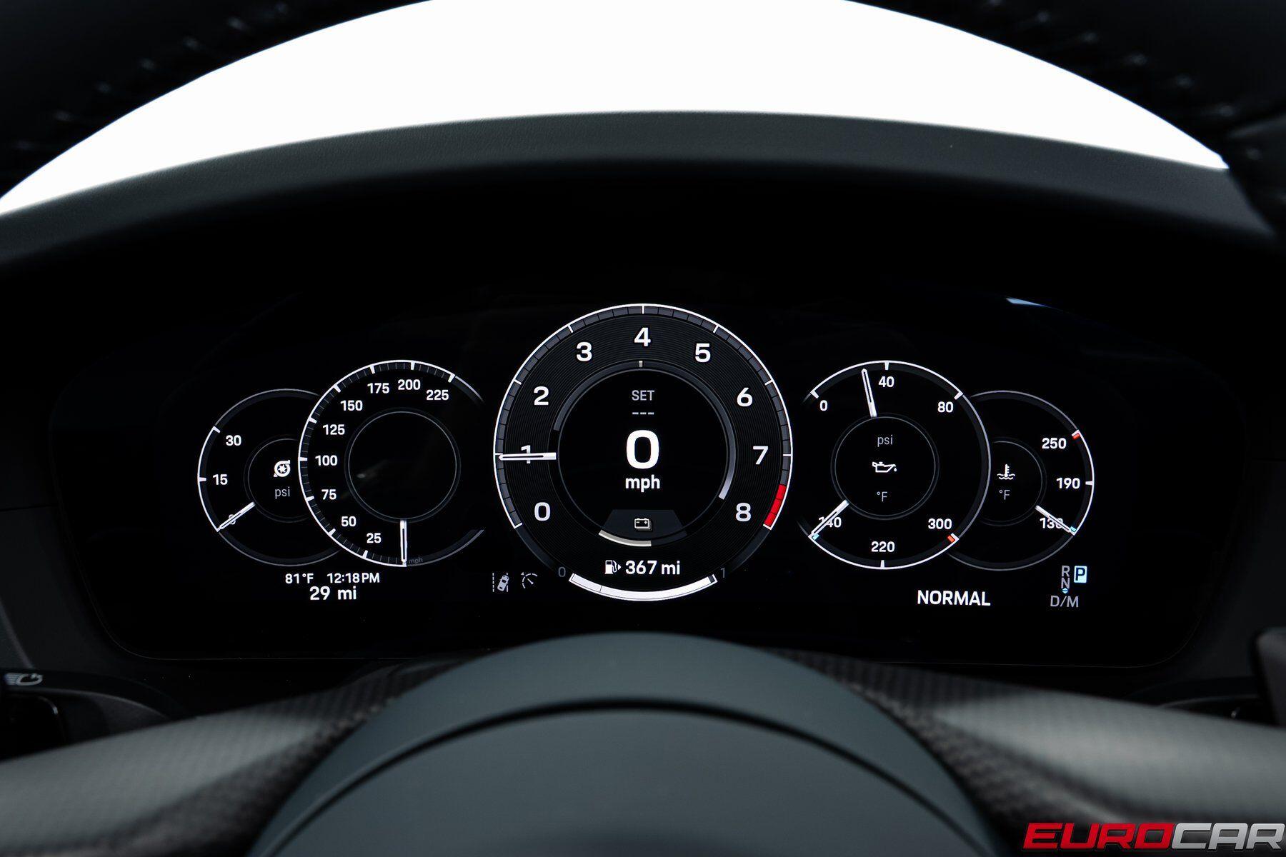 2026 Porsche 911 GTS - Photo 32