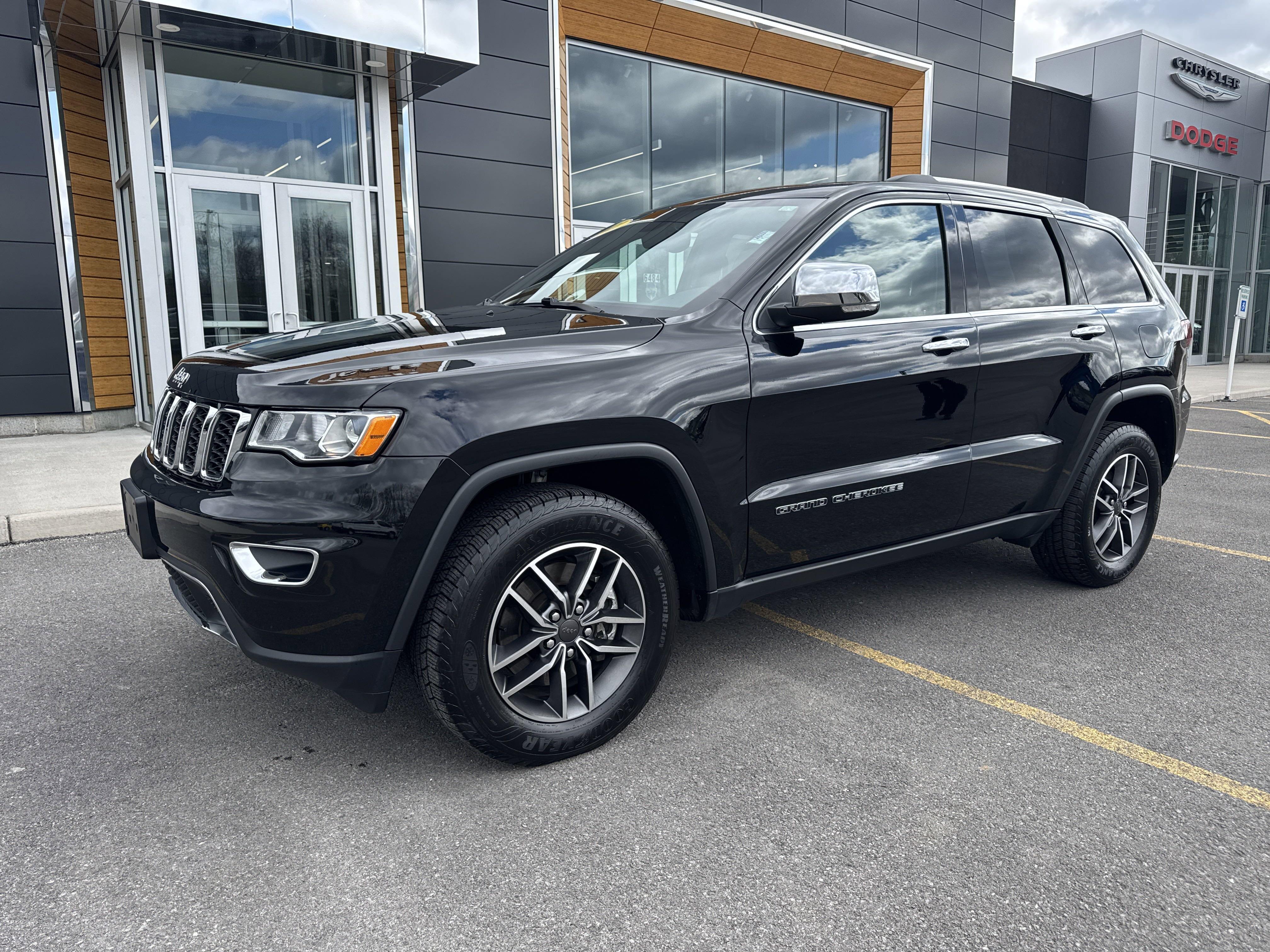 Used 2021 Jeep Grand Cherokee Limited with VIN 1C4RJFBG7MC647971 for sale in Victor, NY