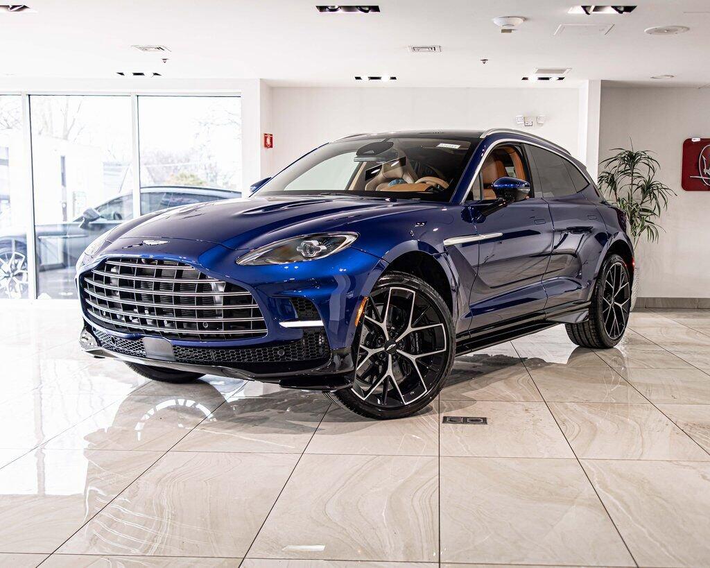 2026 Aston Martin DBX 707