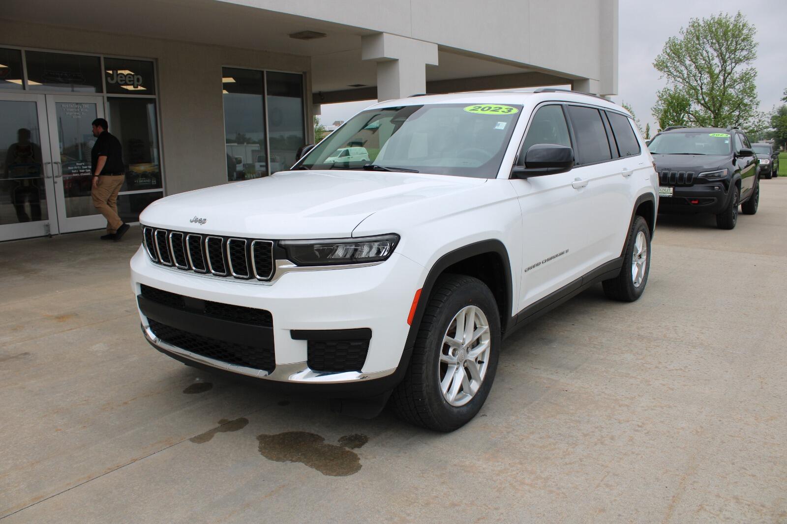 Certified 2023 Jeep Grand Cherokee L Laredo with VIN 1C4RJKAG2P8794121 for sale in Highland, IL