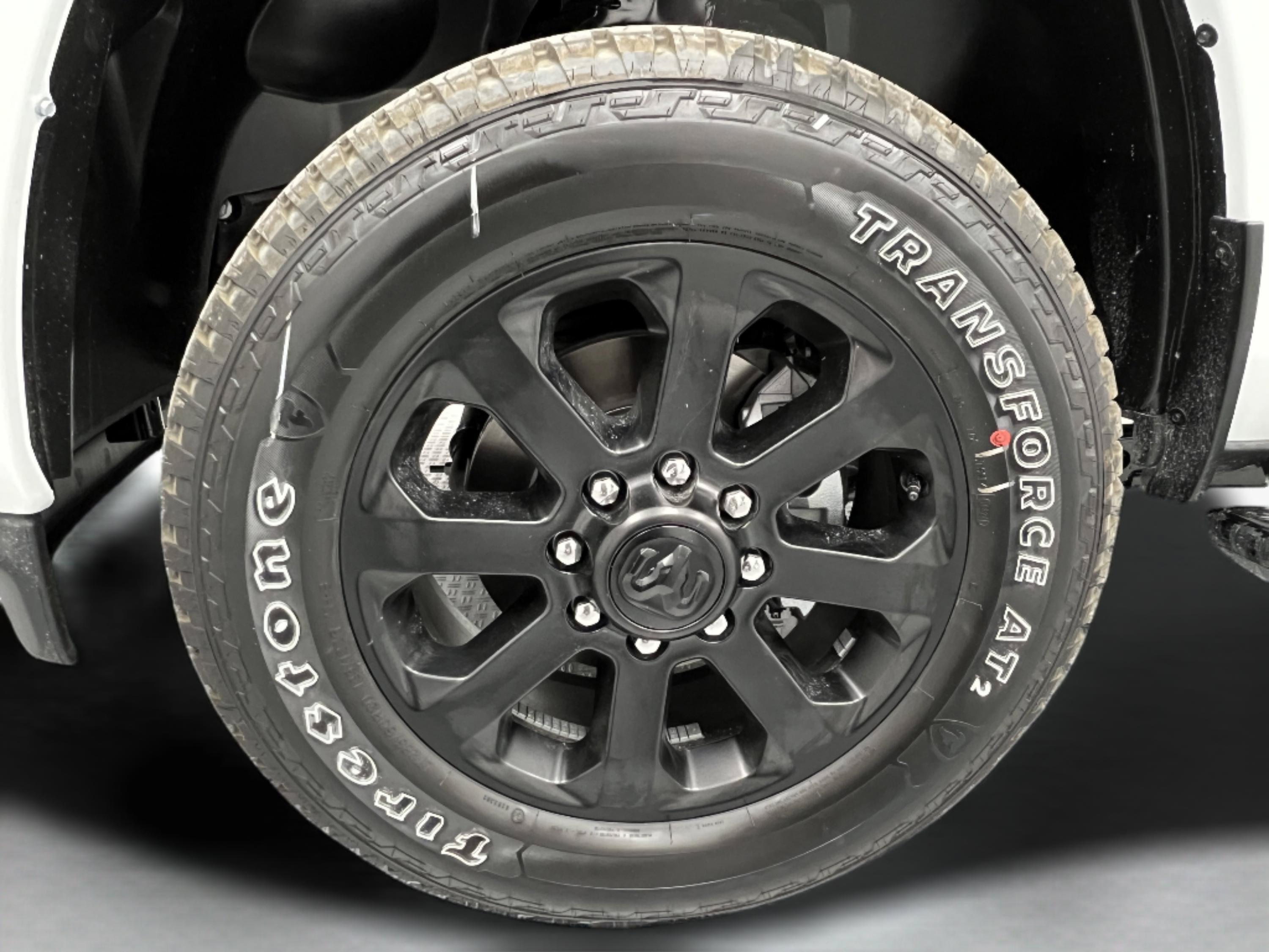 2026 RAM 2500 Laramie - Photo 10