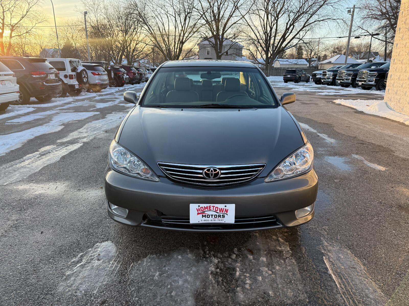 Used 2005 Toyota Camry LE with VIN 4T1BE30K95U622492 for sale in Rockwell City, IA