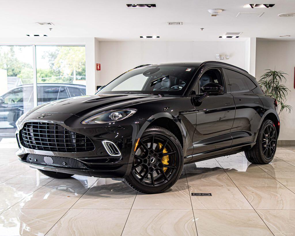 2021 Aston Martin DBX Base