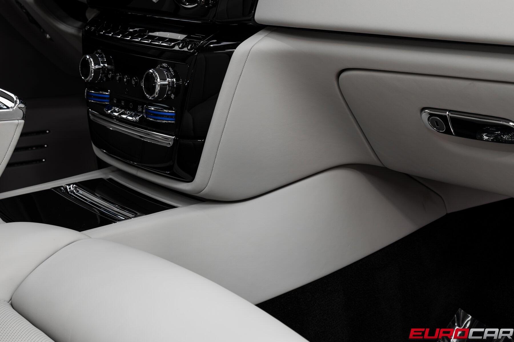 Used 2024 Rolls-Royce Phantom * FACTORY TWO-TONE * PACKAGE*Image 32