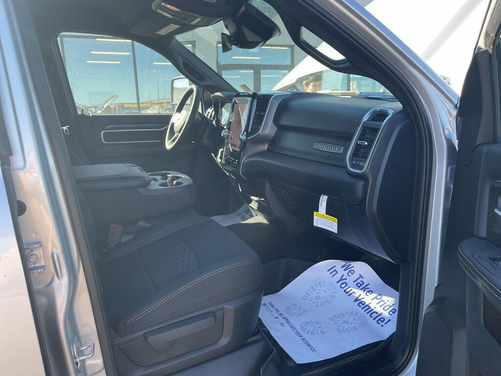 2026 RAM 2500 Big Horn - Photo 11