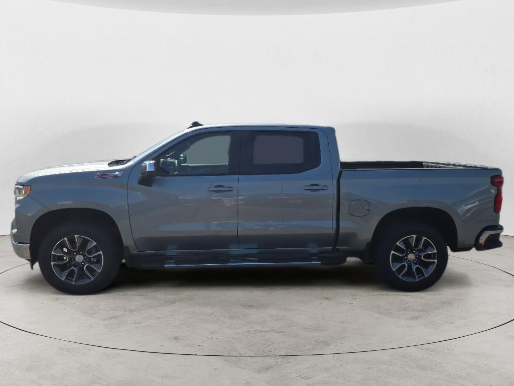 2026 Chevrolet Silverado LT