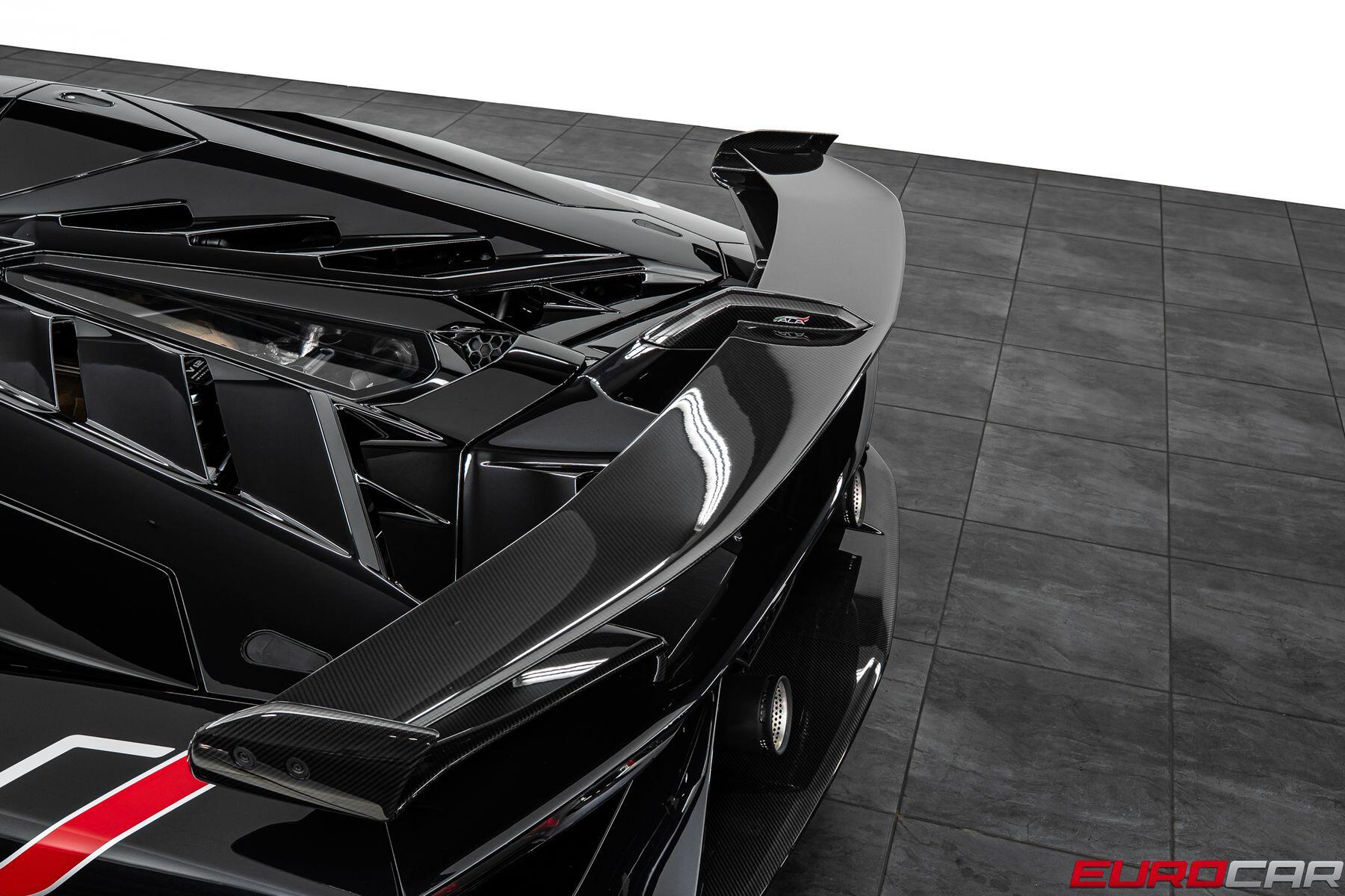 2021 Lamborghini Aventador SVJ Roadster *ONLY 470 MILES * CARBON ELECTRIC SEATS*Image 26