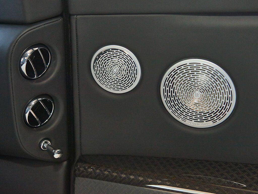 2026 Rolls-Royce Cullinan Black Badge - Photo 23