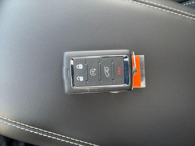 2025 Jeep Grand Cherokee L Limited - Photo 32