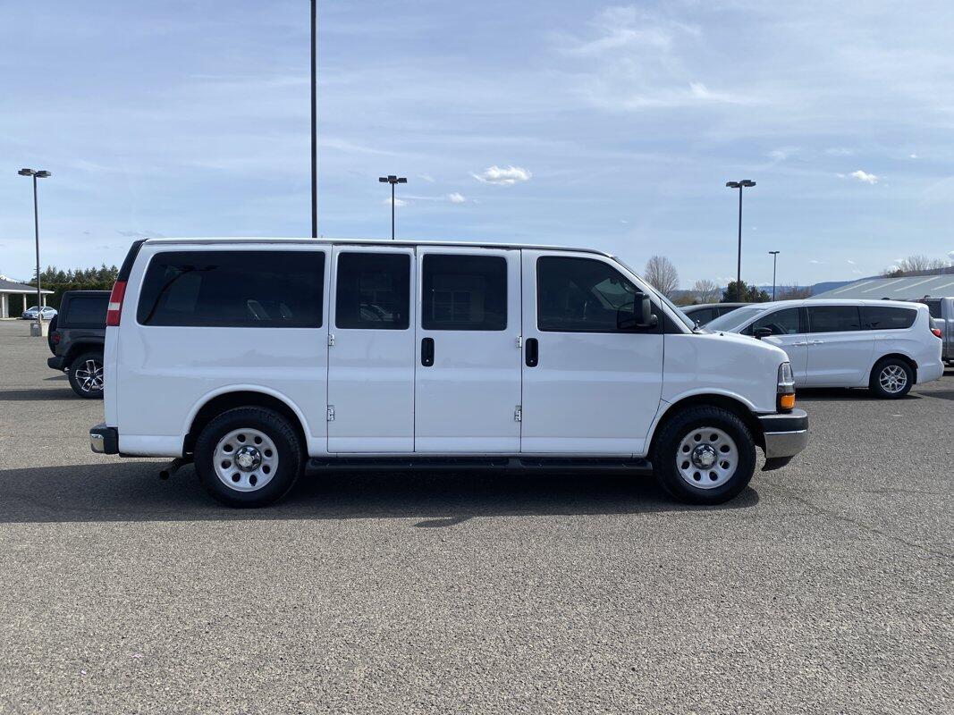 Used 2014 Chevrolet Express Passenger LS with VIN 1GNSGCF45E1151215 for sale in Island City, OR