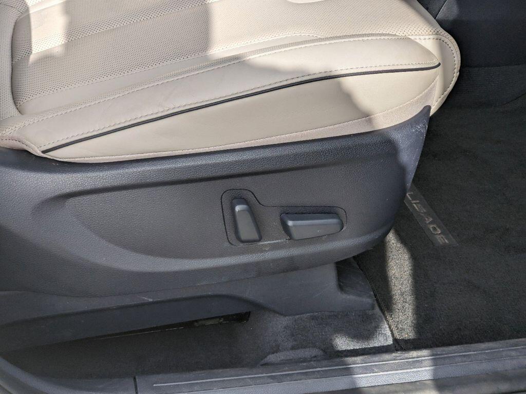 2022 Hyundai Palisade Limited - Photo 13
