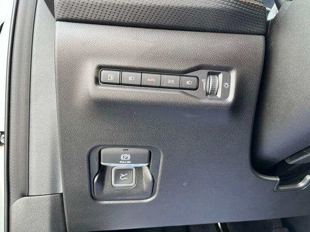 2026 Jeep Cherokee Limited - Photo 27