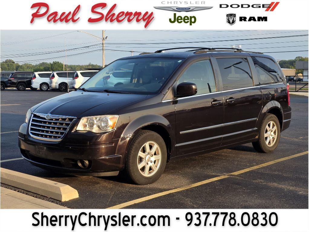 2010 Chrysler Town & Country Touring Plus