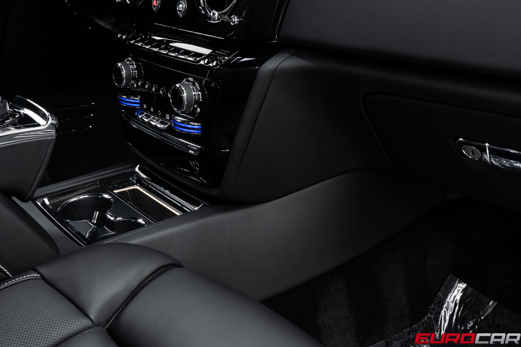 2022 Rolls-Royce Phantom *IMMERSIVE REAR SEATS * REAR THEATER*Image 38