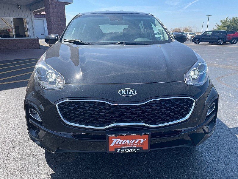 Used 2021 Kia Sportage LX with VIN KNDPMCAC5M7864097 for sale in Taylorville, IL