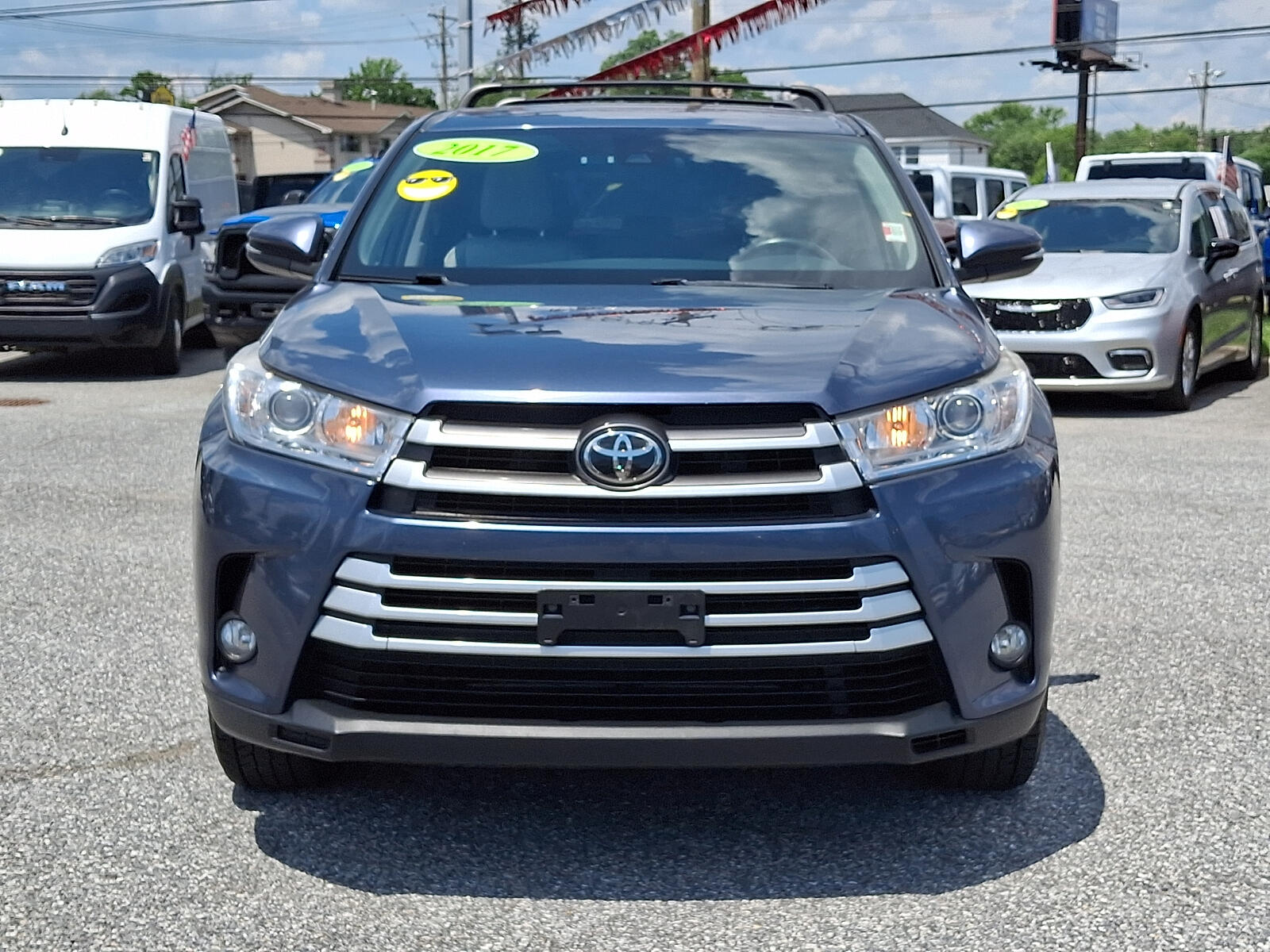 Used 2017 Toyota Highlander LE Plus with VIN 5TDBZRFH1HS433920 for sale in New Castle, DE