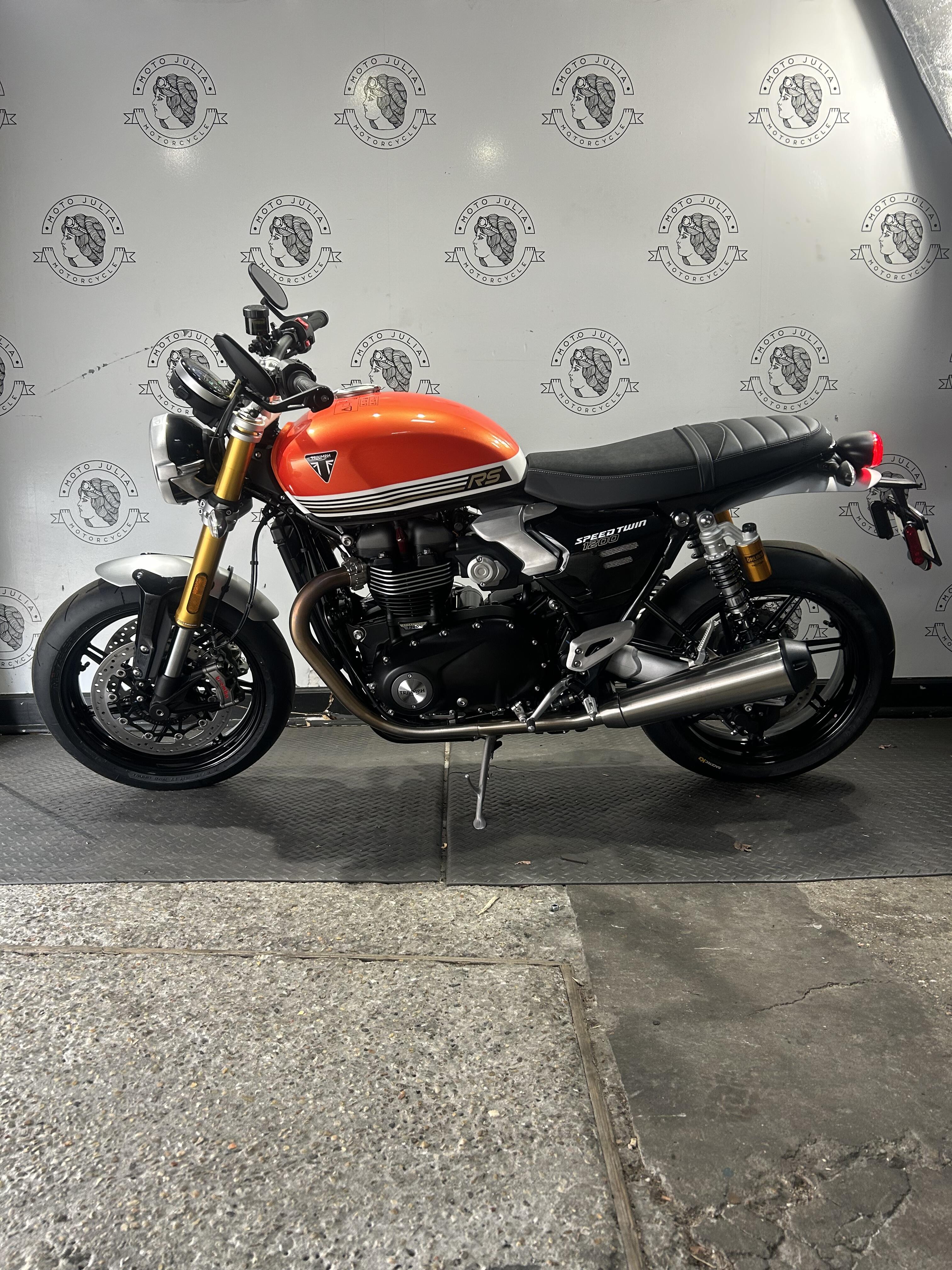 New 2025 Triumph SPEED TWIN 1200 RS 